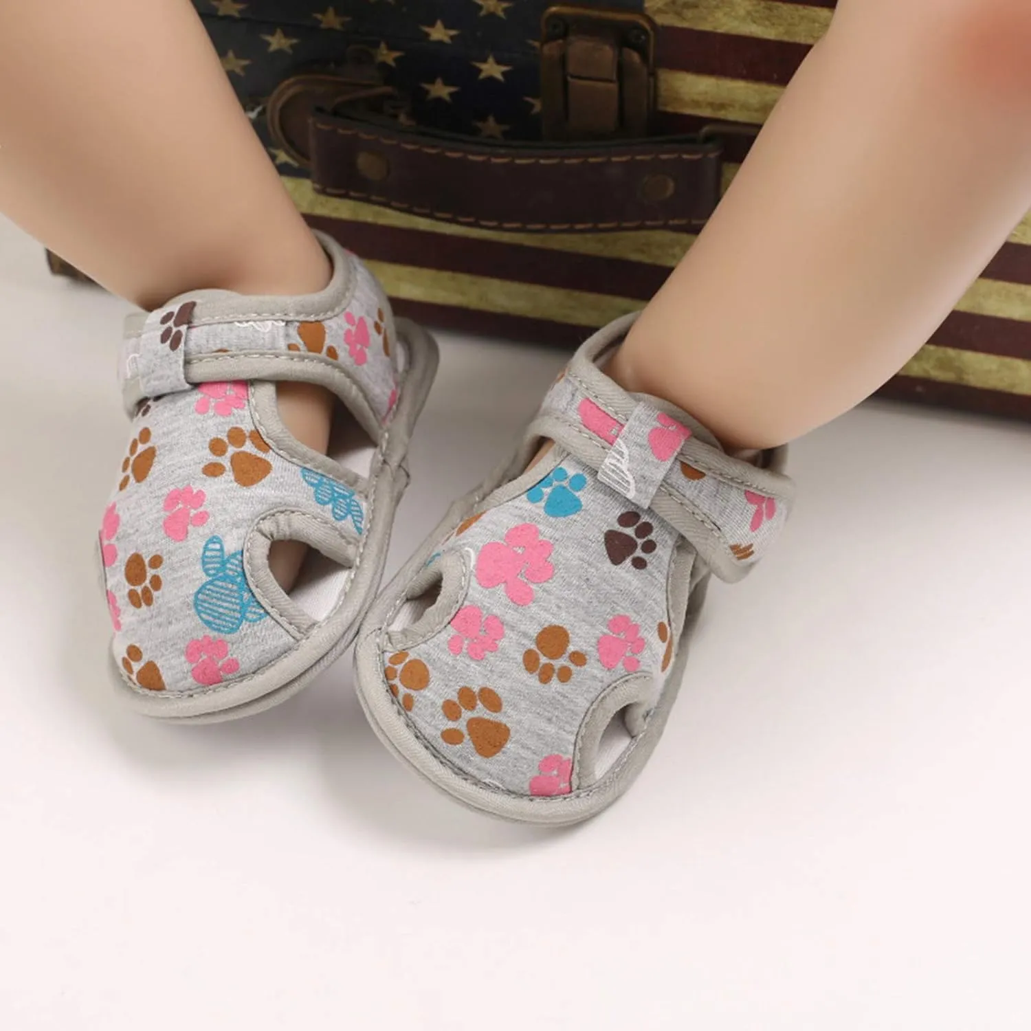 Baby Shoes That Make Noise Shoes Kids Boys First Non-Slip Girls Baby Cute Walking Cartoon Tie Toddler Sneakers