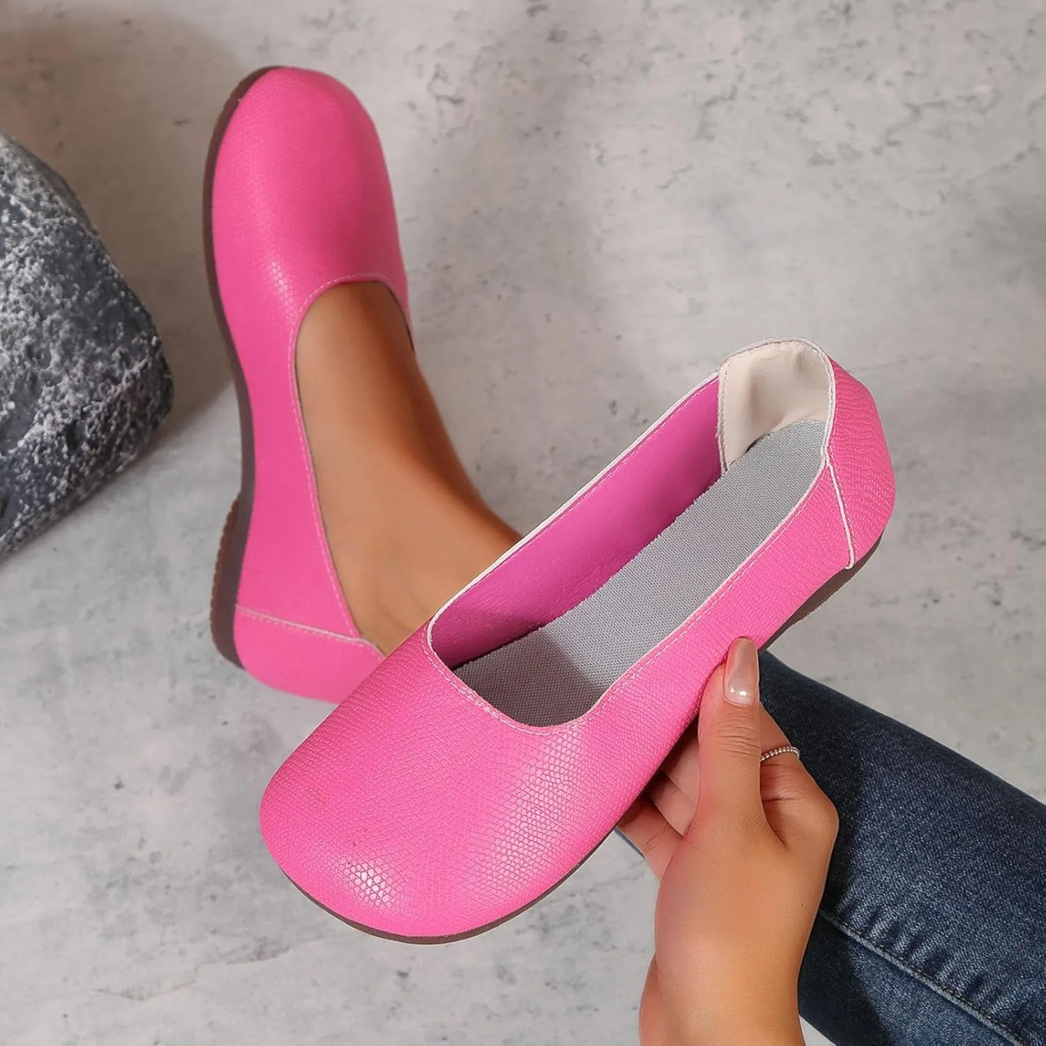 Ballet Flats Shoes for Women Round Close Toe Slip On Shoes Solid Leather Vamp Boat Flat Shoe Comfortable Lightweight Breathable Going Out Loafers 2025
