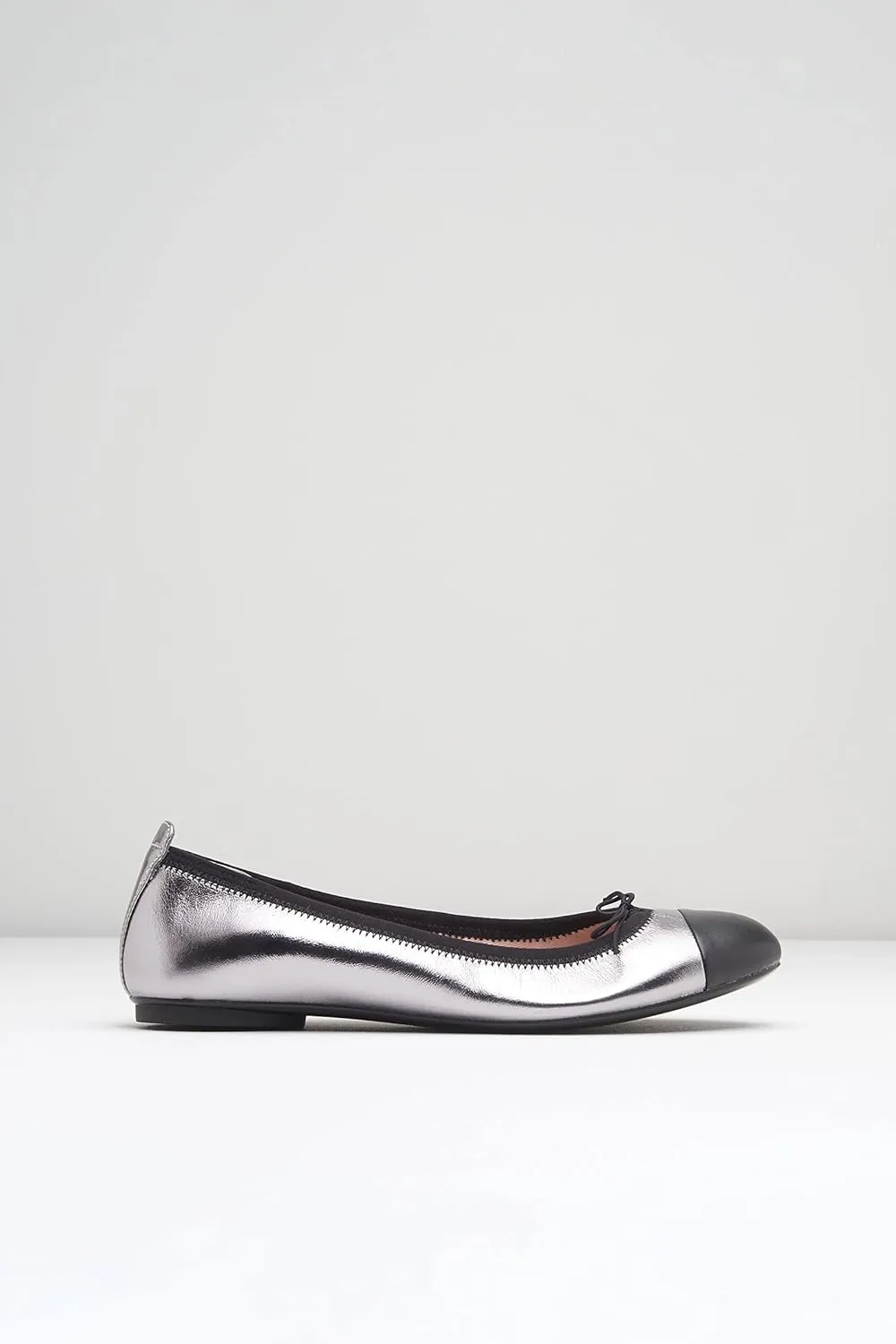 Bloch Women's Chara Ballet Flat