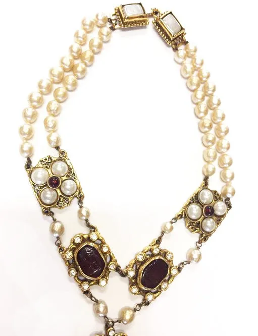CHANEL RETRO VINTAGE PEARL NECKLACE