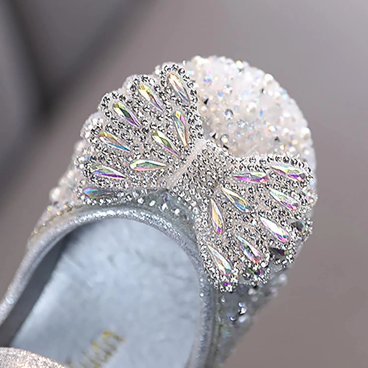Girls Ballet Shoes Fashion Spring And Summer Children Dance Shoes Girls Performance Lightweight Adjustable Sandal