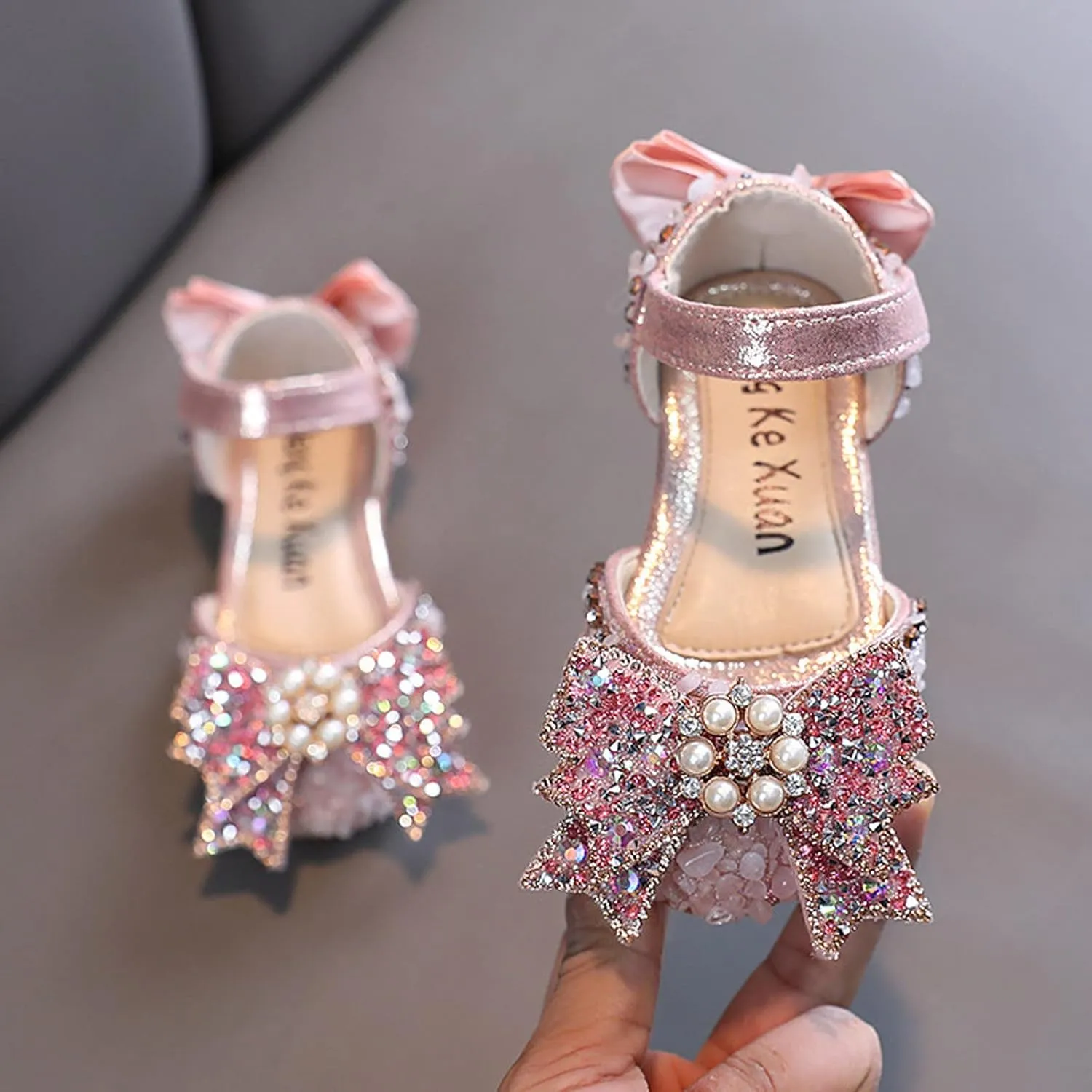 Girls Ballet Shoes Fashion Spring and Summer Girls Dress Shoes Dance Performance Shoes Pearl Toddler First Walking Shoes