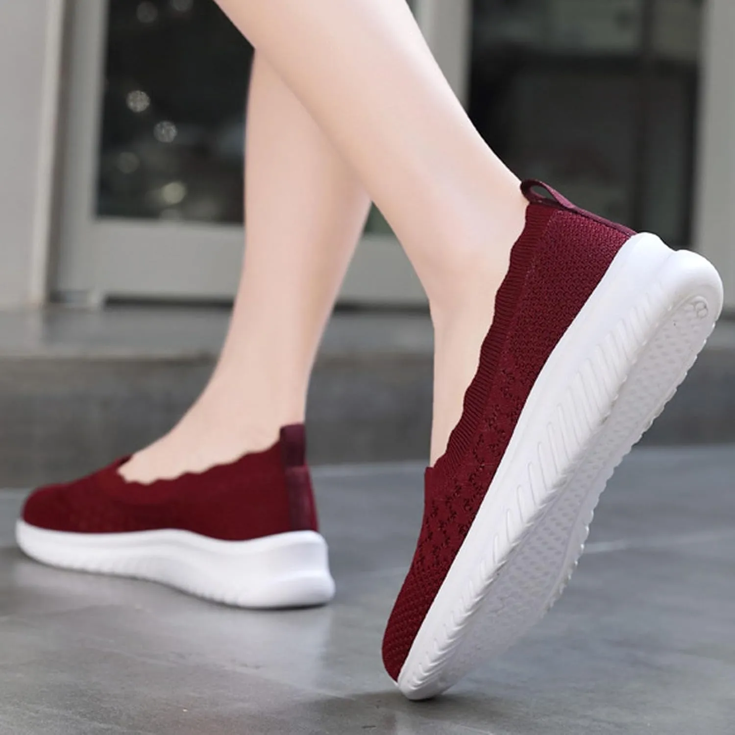 Women's Slip On Casual Flat Shoes Comfortable Breathable Knit Loafers Lightweight Walking Sneakers for Everyday