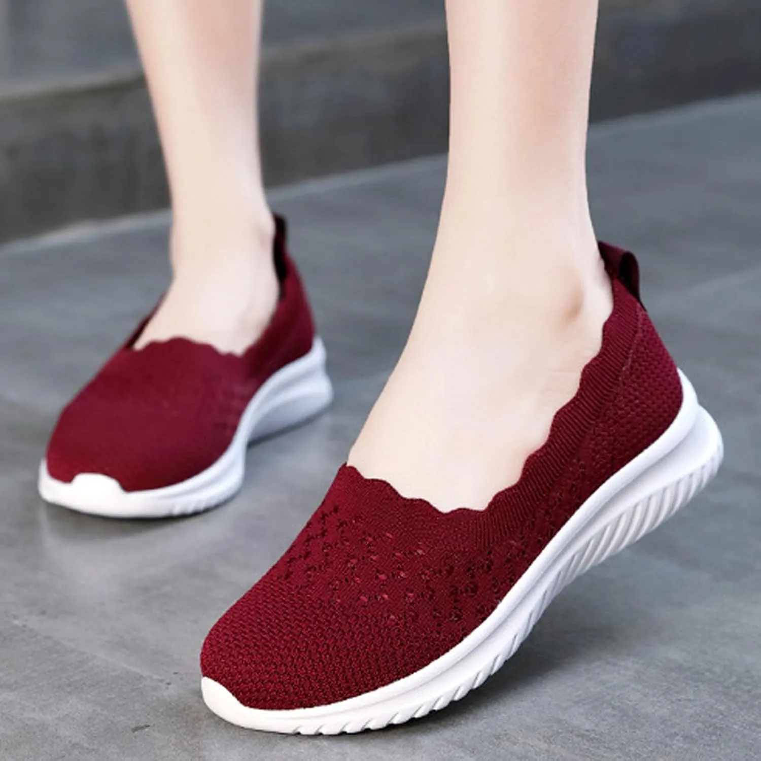 Women's Slip On Casual Flat Shoes Comfortable Breathable Knit Loafers Lightweight Walking Sneakers for Everyday